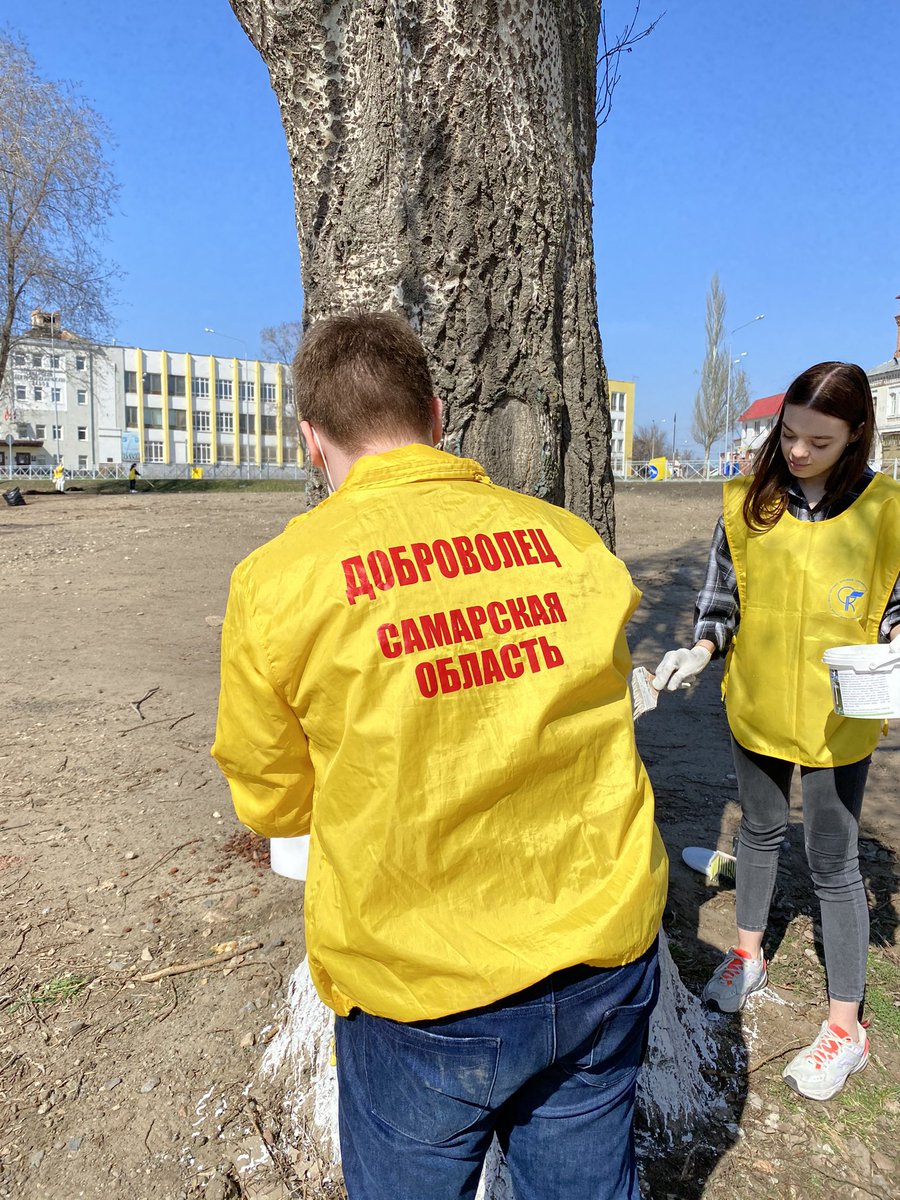 sannikovatat's tweet image. Весенняя неделя добра стартовала в Самаре, в Самарском районе, отлично потрудились с волонтерами и коллегами в сквере  на Хлебной площади около храма! Всем огромное спасибо!!! # СЦРД, #АВЦ;#Весенняянеделядобра