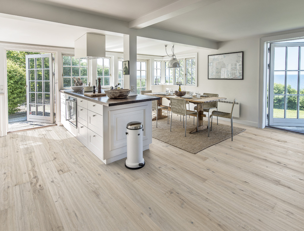 Livingfloors photo