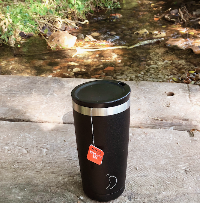 MilesTeaCoffee's tweet photo. Saturday stroll with a flask of Miles Redbush tea 😋

https://t.co/WiWJshi3Wp

#MomentswithMiles #MilesTea #Tea #TeaLeaves #RedbushTea #HerbalTea #PremiumTea #TeaProducer #Weekend #WeekendVibes #Saturday #SaturdayStroll #WeekendWalk https://t.co/H3cUjCQceI