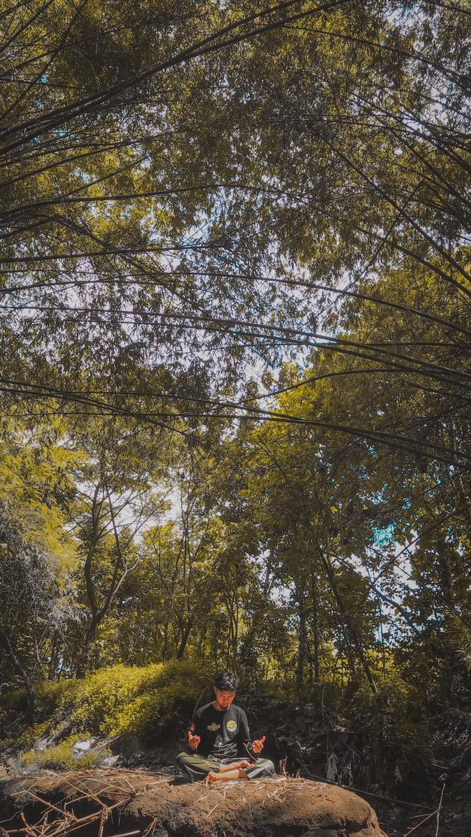 Menikmati kesunyian dunia penuh fana penuh dengan konsentrasi tingkat tinggi