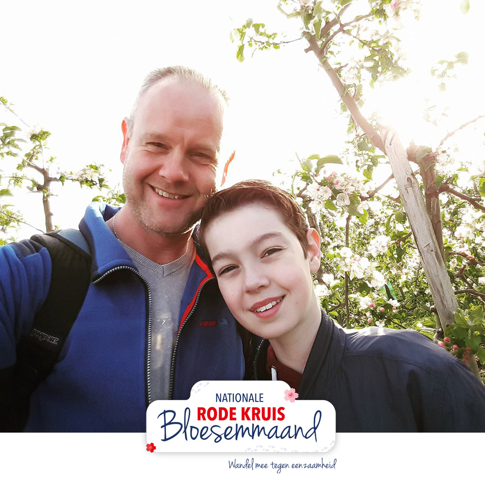 Heb jij een eigen blog, vlog of website? Plaats dan een bijdrage over jouw deelname aan de Rode Kruis Bloesemmaand en neem daarin op hoeveel geld je hebt opgehaald voor het goede doel! Zo weten nog meer mensen van het bestaan van deze prachtige maand! 📃