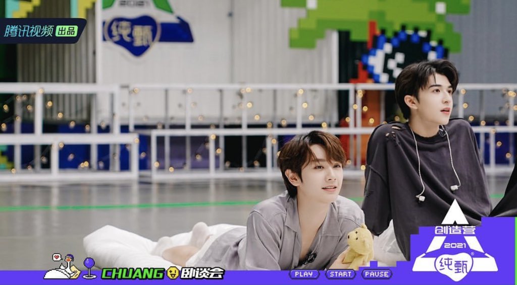 xllhan1's tweet photo. Trainees pajamas party 🎈
Look at my baby expressions!! #ChuangThirdStage #高卿尘 #นายท่านกรชิต
#CHUANG2021 https://t.co/Yk4DbaXTdi