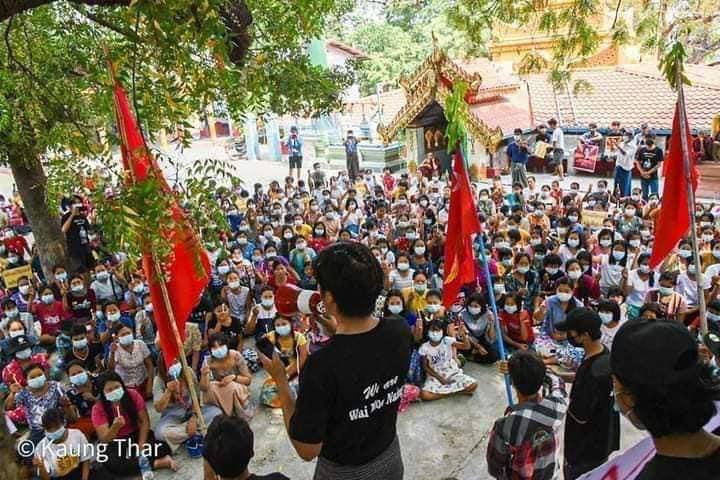TharrLay14's tweet photo. Junta abducted our Monywa protest’s leader WaiMoeNaing but that doesn’t stop our people from fighting for democracy. We are all WaiMoeNaing in this battle against military dictatorship.
NUG ASSEMBLE
#Apr17Coup
#ReleaseTheDetainees
#WhatsHappeningInMyanmar https://t.co/Bk0lKzLOfl