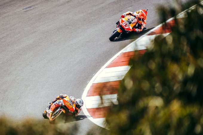 Pol Espargari dan Marc Marquez