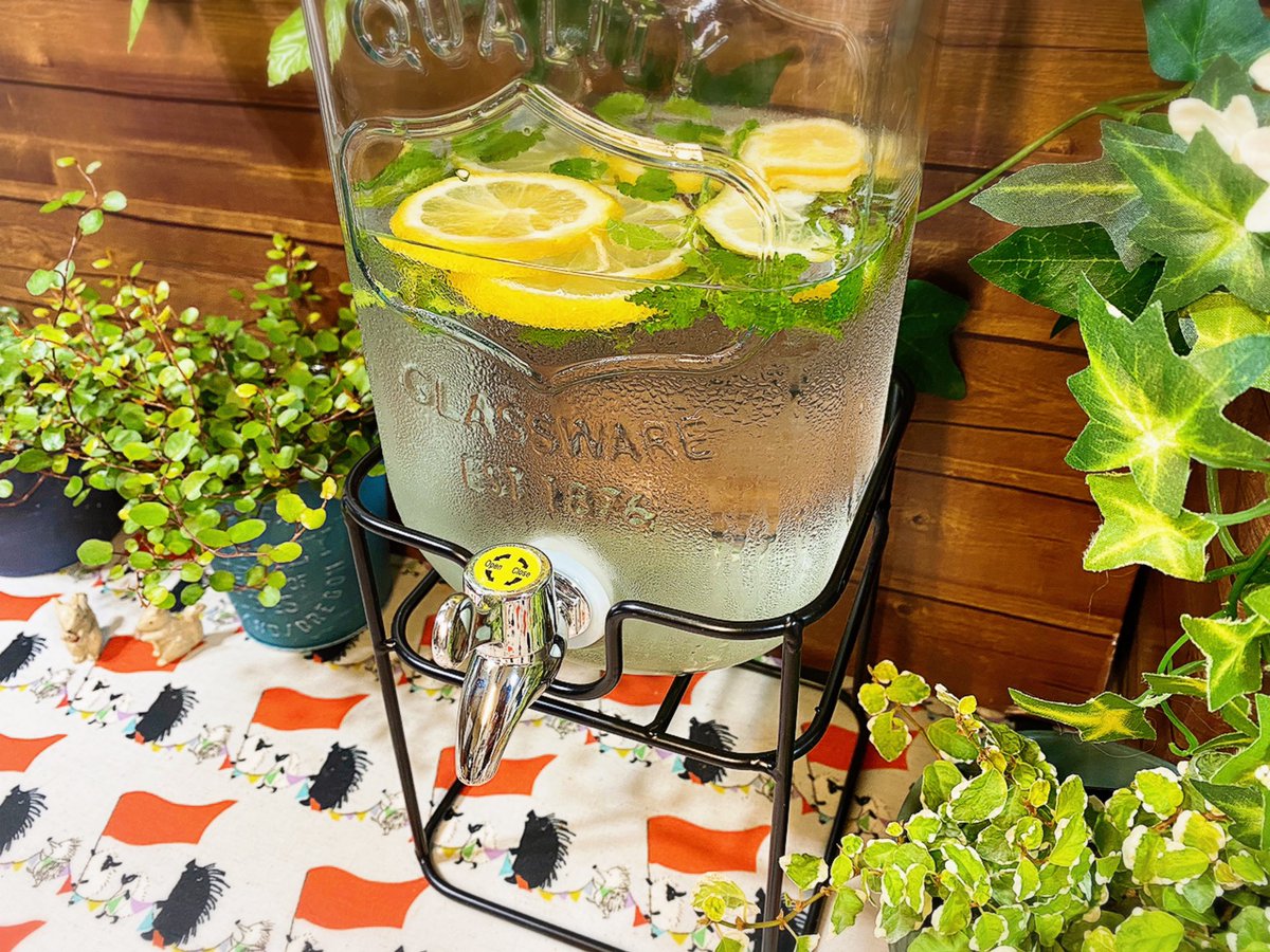 ドリンクディスペンサー