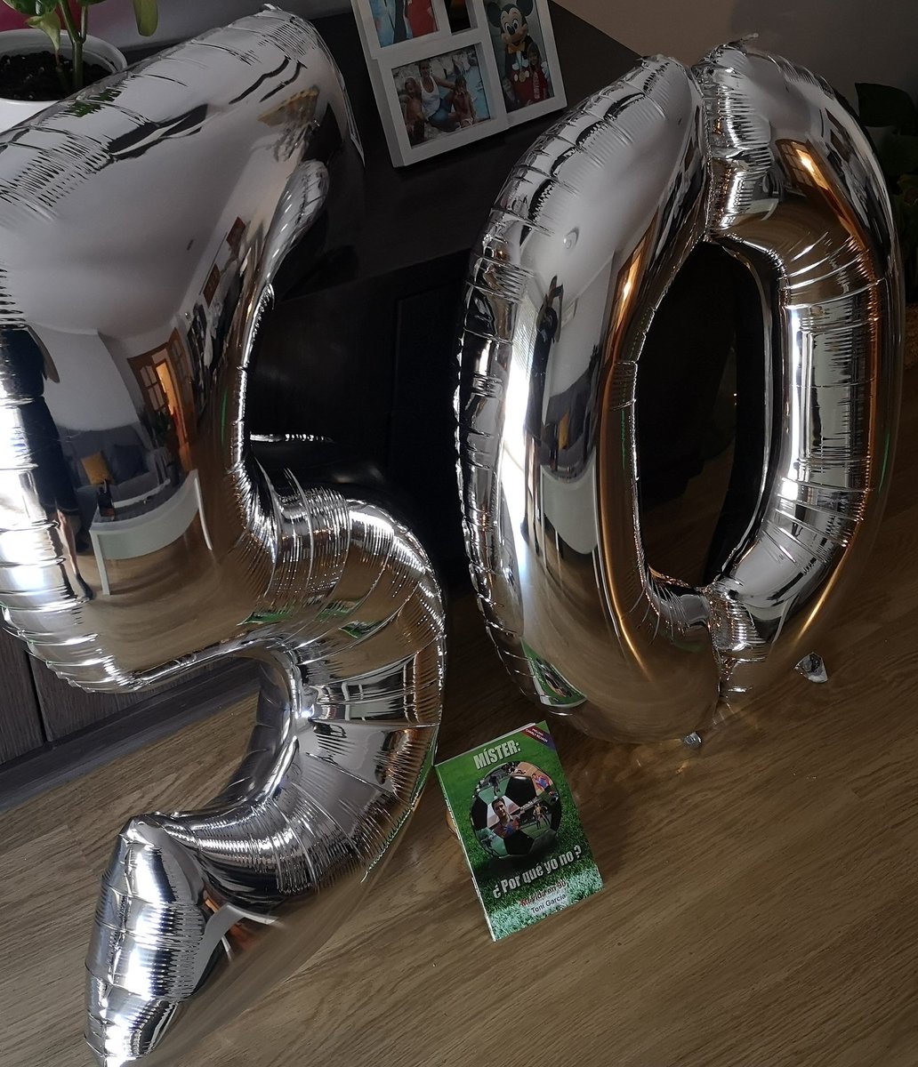 ramonet71's tweet photo. @tongar68 regalazo para el día de mi cumpleaños, encantado de poder ayudar. Un fuerte abrazo Anty. https://t.co/gRUIZuyAkN