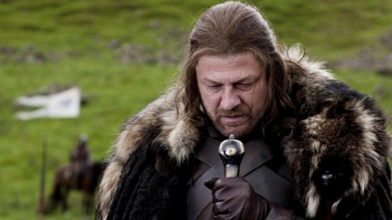 SeriesUpdateFR's tweet photo. Il y a 10 ans, la série Game of Thrones diffusait son premier épisode. https://t.co/f9WqyEUCtn