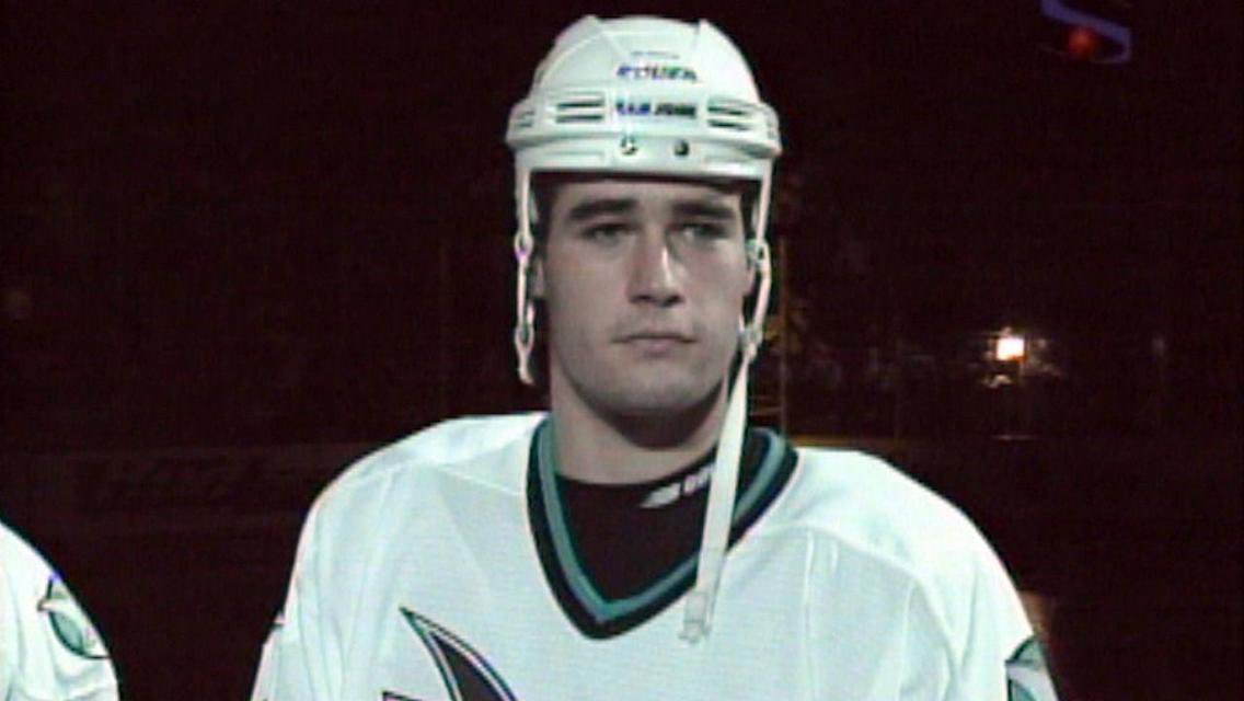 Patrick Marleau will tie Gordie Howe tonight at 1767. I hope everyone can comprehend the magnitude of record breaking that we are about to witness.
