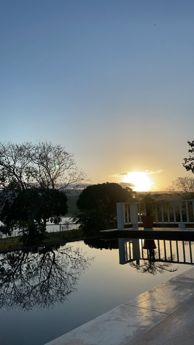 RenRickhi's tweet photo. It’s a beautiful morning in St. Bess ☀️ https://t.co/fLPGOUDnu1