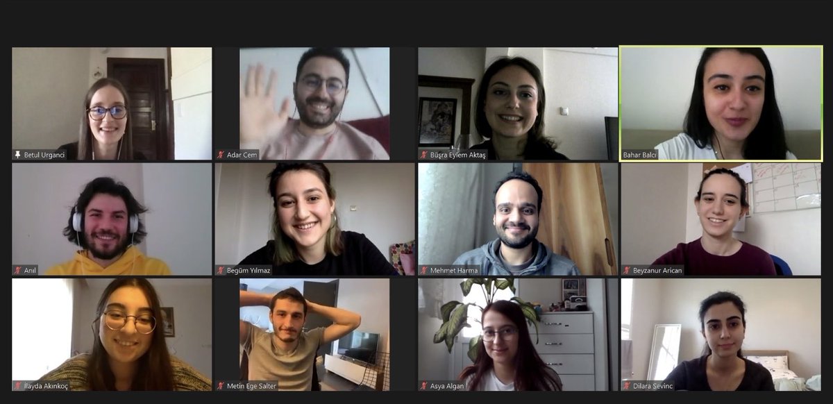 CoRe__Lab's tweet image. Bu hafta CoRe Lab’de Cornell Üniversitesi’nde yakın ilişkiler konusunda doktora çalışmalarını yürüten @betulurganci ’yı ağırladık. Kendisinden algılanan partner duyarlılığı konusunda yürüttüğü çalışmaları dinledik. Bu keyifli konuşma için kendisine çok teşekkür ederiz.