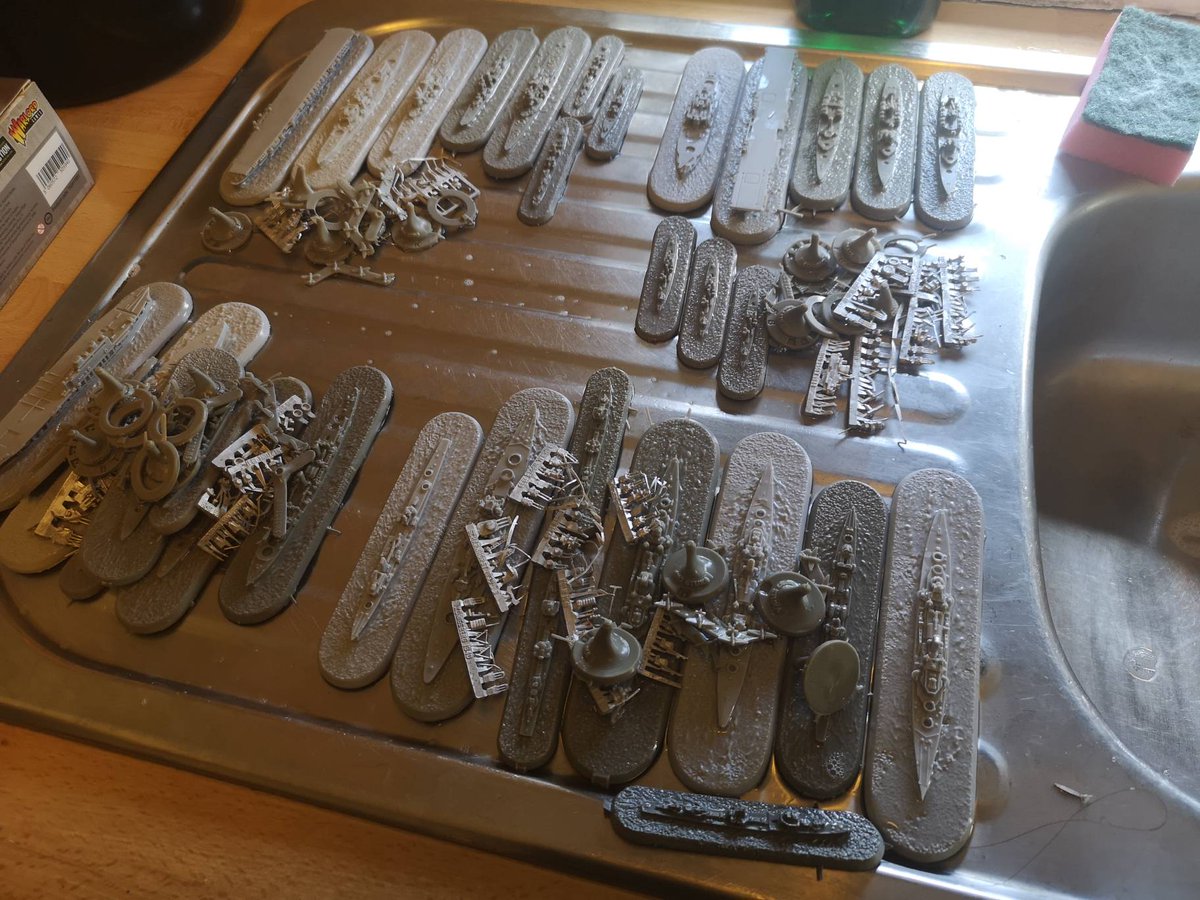 BofOPstudio's tweet photo. Washed the other half of this commission, the #IJN, #USnavy, #RoyalNavy and #Kriegsmarine fleets from @WarlordGames now to dry, assemble and paint!
#bofops #commission #commissionpainter #warlordgames #victoryatsea #ww2 https://t.co/dXSXACdGB1