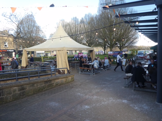 TheYorksTimes's tweet photo. Socially Distanced Down At Everybodys All Day Social, Guiseley
@EverybodysSoc
https://t.co/QfhgmfoWPL https://t.co/HBeLpJTUmV