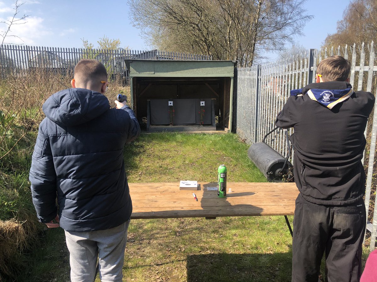 CanalsideBBurn's tweet photo. Great morning of Scouting as we held archery and target shooting with @stgeorgesscouts and @DragonBlackburn Explorer Scouts.

Well done to Amber for winning the Scout competition and Nick for winning the Explorer competition. https://t.co/ns7kKKaq59