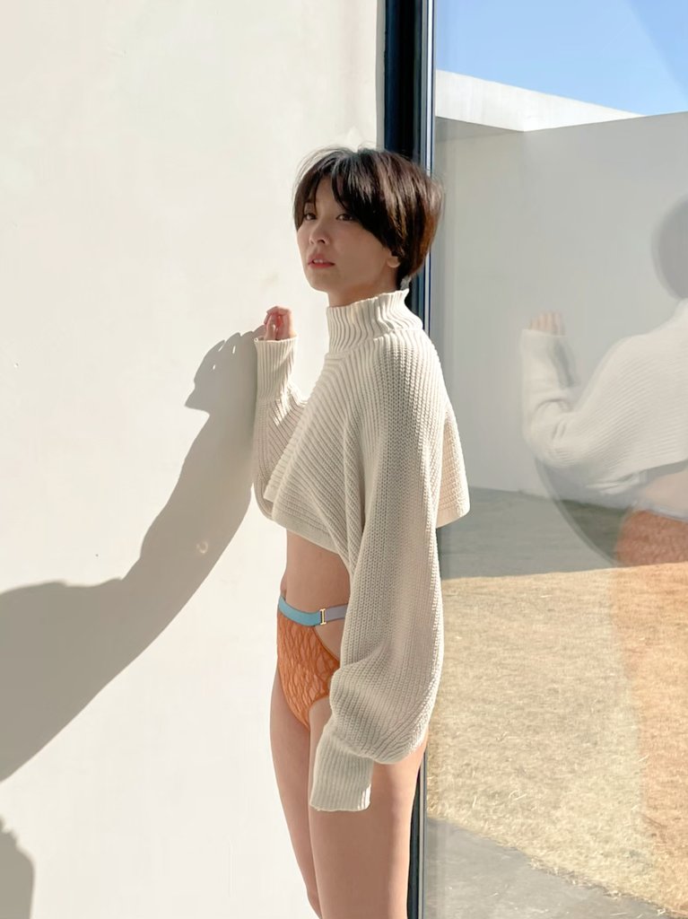 توییتر 山崎真実 در توییتر 写真展 Narcissus 初日無事終わりましたー 予想以上にたくさんの方が来て下さって本当に本当に嬉しかったです 初日終わって放心状態で今写真と同じ顔してる 笑 25日までたくさんの方に見ていただけたらいいなぁ 今日は本当に توییتر 山崎真実 در توییتر 写真展 Narcissus 初日無事終わりましたー 予想以上にたくさんの方が来て下さって本当に本当に嬉しかったです 初日終わって放心状態で今写真と同じ顔してる 笑 25日までたくさんの方に見ていただけたらいいなぁ 今日は本当に