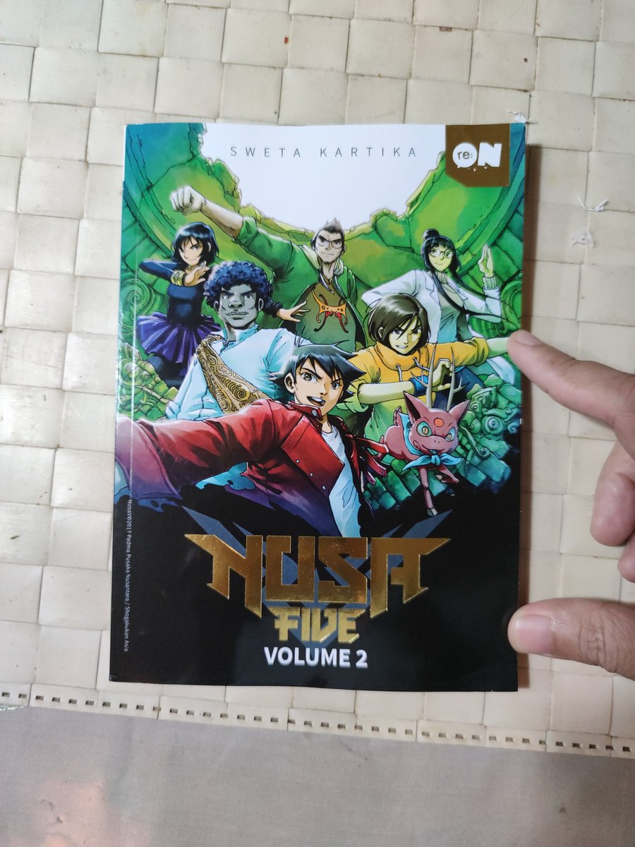 Yessss! Buku dua <a href="/NusaFive/">Nusa V</a> sampai!