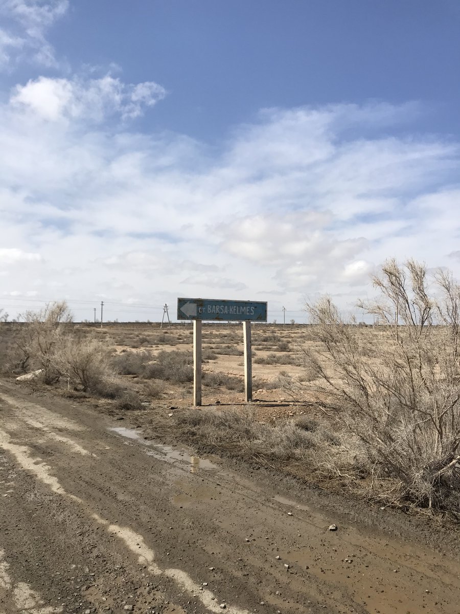 AralDiscovery's tweet photo. Barsa Kelmes meaning “The place of no return” in Kazakh and Karakalpak.

The Barsa Kelmes salt lake is the bottom of prehistoric Tethys Sea, described by some a salt reservoir. 

During our @AralDiscovery tour, travellers can safely navigate with one of our expert drivers! https://t.co/DxIHppsA1G