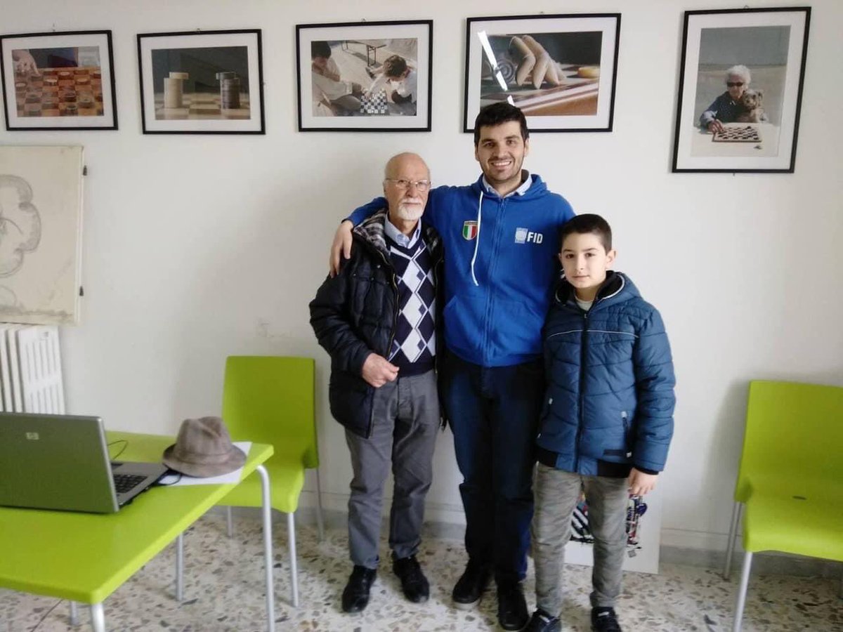 federdama's tweet photo. Oggi facciamo Tanti Auguri a Luca #Iacovelli, #VicePresidente #FID, #Azzurro della #Nazionale che ha sconfitto gli #USA nello storico Match, poliedrico e brillante promotore e organizzatore di iniziative ed eventi. #BuonCompleanno Luca! 🎂🇮🇹❤️ https://t.co/6URnwbRlo1