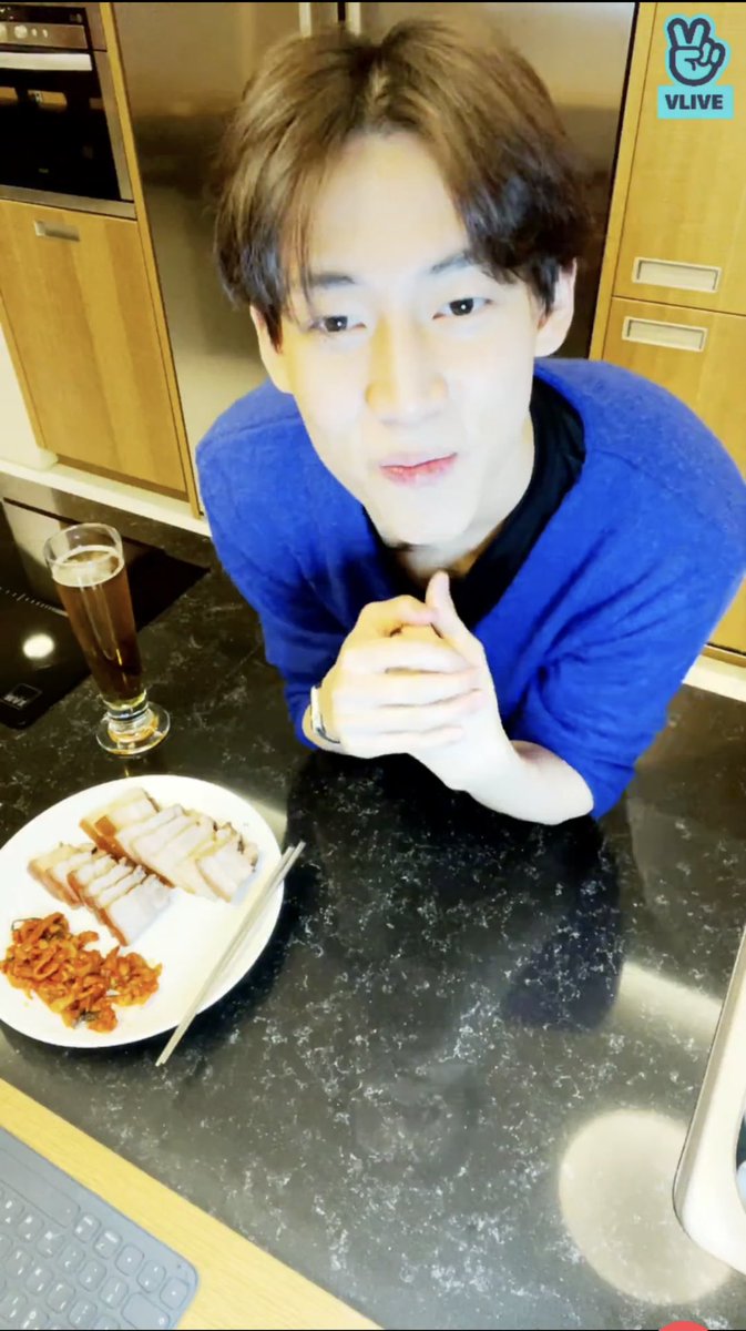 GOT7_Quote's tweet photo. เคี้ยวตุ้ยๆเต็มแก้มเลย มีแต่คำว่าน่ารักเต็มไปหมดเลยคร้าบบบบบ
จบไลฟ์วันนี้ลาไปก่อนสวัสดีครับ
#เชฟแบม #ChefBamBam
#BamBam #แบมแบม
#GOT7 #IGOT7
@BamBam1A @GOT7Official https://t.co/bkYEALbkUD