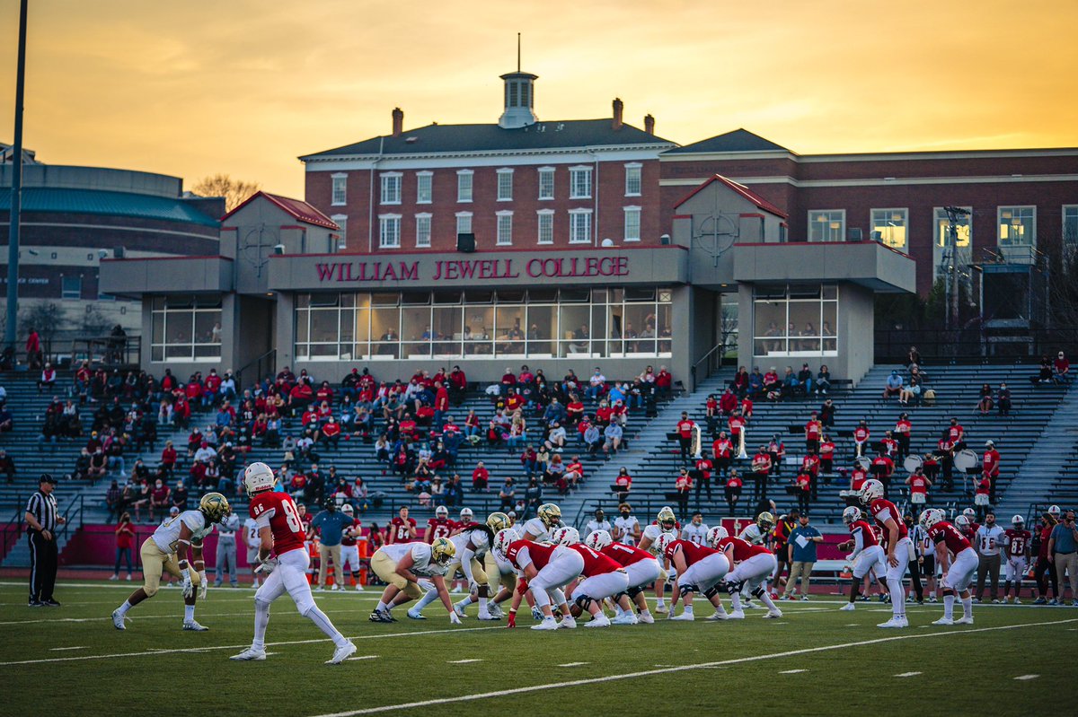 JewellBands's tweet photo. It’s GAME DAY!!!! The #cardinalsound is pumped!! 🎶❤️🖤🎶 https://t.co/juLKreLpIZ