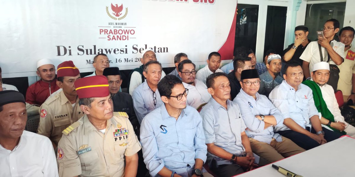 bangyupi_006's tweet photo. Pa @Dahnilanzar kami mantan relawan 02 Sulsel lebih 14 rebu relawan, 80% adalah ANGGOTA FPI sulsel, kami sosialisasikan 02 dengan duit pribadi sampe demo depan @KPU_ID, MK beli tiket, bayar hotel make duit pribadi, ndak adah sepeser pun dana dari PS/SU ato @Gerindra 

Jgn sombong https://t.co/p7J8TSbSmF