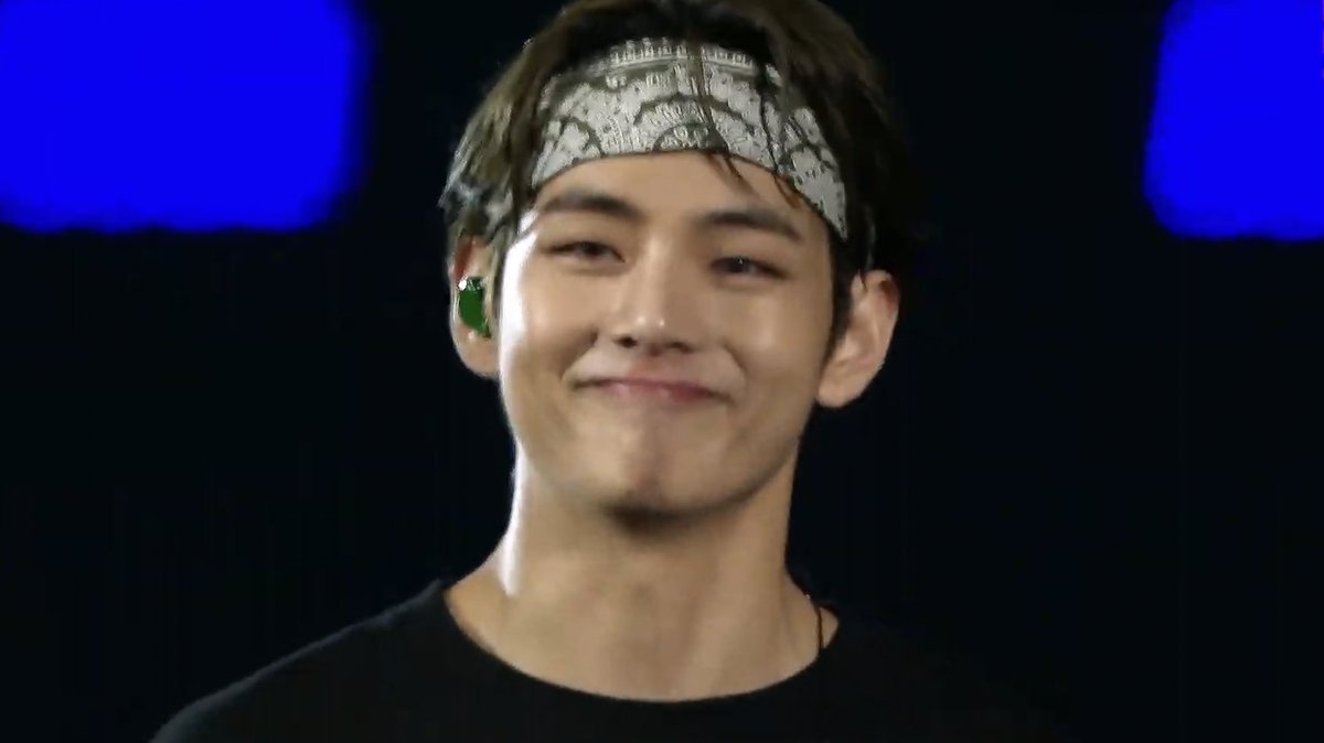 i’m beautiful boy, V. 🙇‍♂️💜