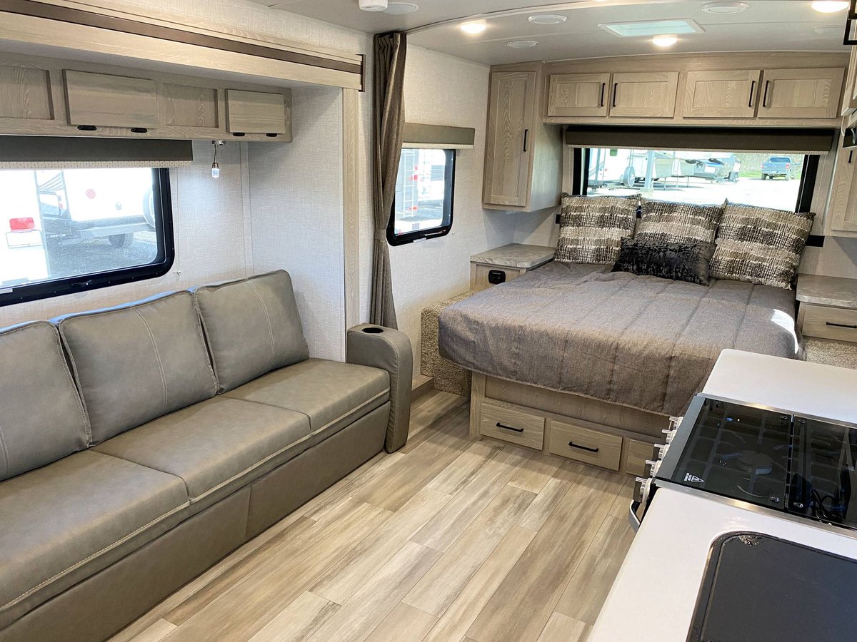 JoshtheRVNerd's tweet image. Potentially PERFECT for Solo or Couple’s Camping Rockwood’s 2109S continues to impress!!
 
📸 Full Video Tour youtube.com/watch?v=lcAvSA…
🍃 DOUBLE Azdel Walls!
☀️ Solar + Inverter
🚪 FULL Travel Access
🔥 Tank Heaters

#Azdel #Solar #offgrid #boondocking #rockwood #gopower