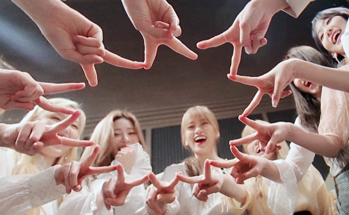 LeoKome7's tweet photo. Let's go through the galaxy together in our own spaceship🚀🪐
You're 12 stars,and that's one constellation🌃🌟
#RunWithIZONE
@official_izone https://t.co/78huPOMFb8