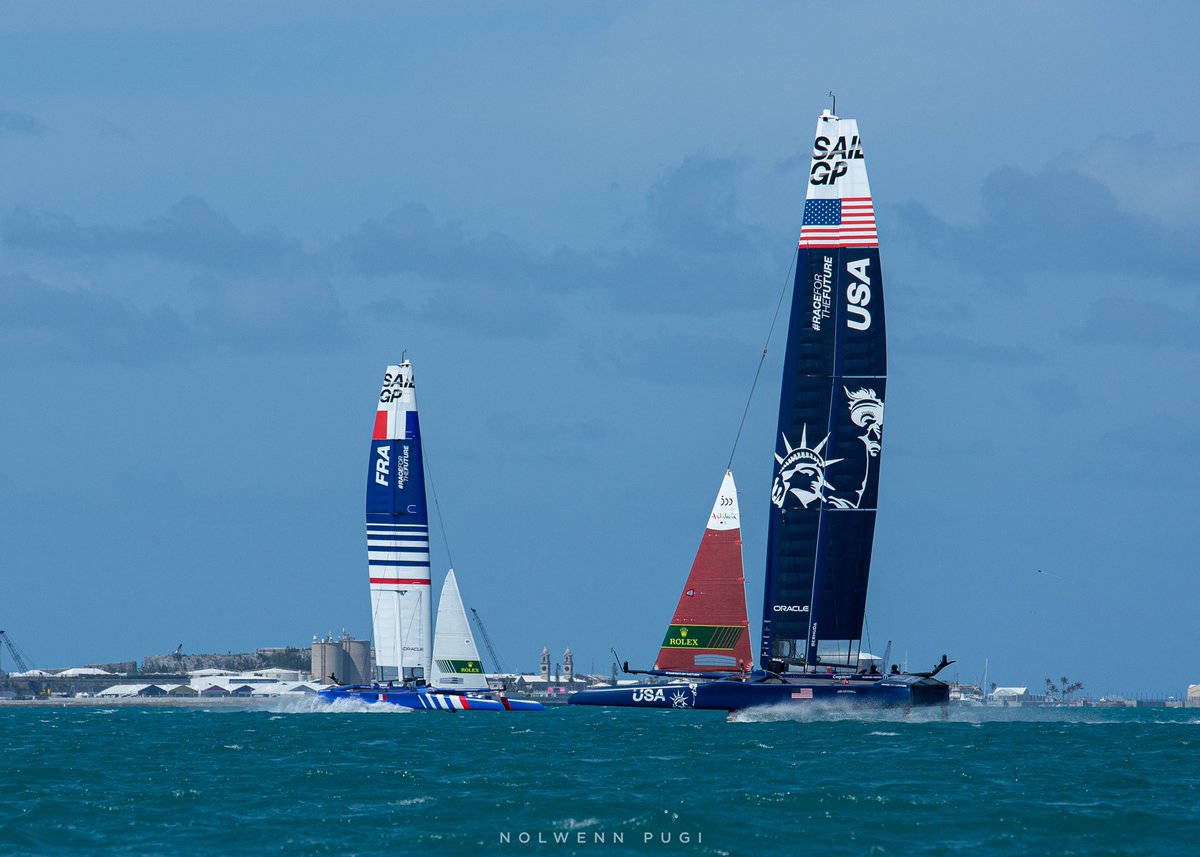 Royal Naval Dockyard and the Great Sound make for a stunning backdrop for @SailGP training! Countdown is on!

Here is an image from last Saturday: @SailGPFRA and @SailGPESP (on borrowed boat from @SailGPUSA) #RacefortheFuture #bermudasgp #sailgp #poweredbynature