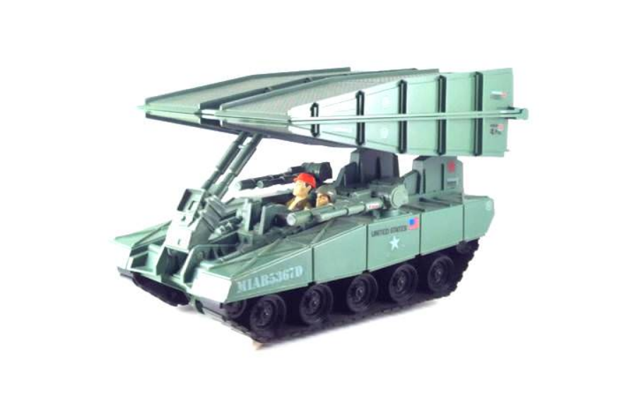 GIJoeFC's tweet photo. 1985 Bridge Layer: Toss 'n Cross
#ArmouredVehicleLaunchedBridge #AVLB
#CombatSupportVehicle #MilitaryEngineeringVehicle
#ARealAmericanHero #GIJoeFC #GIJoe🇺🇸 https://t.co/Al2PogVSYe