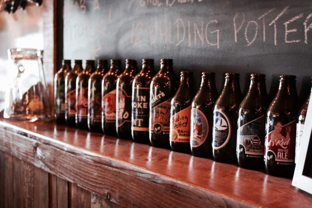 Want to know what goes well with cold, slushy, snow days? Beer🍻