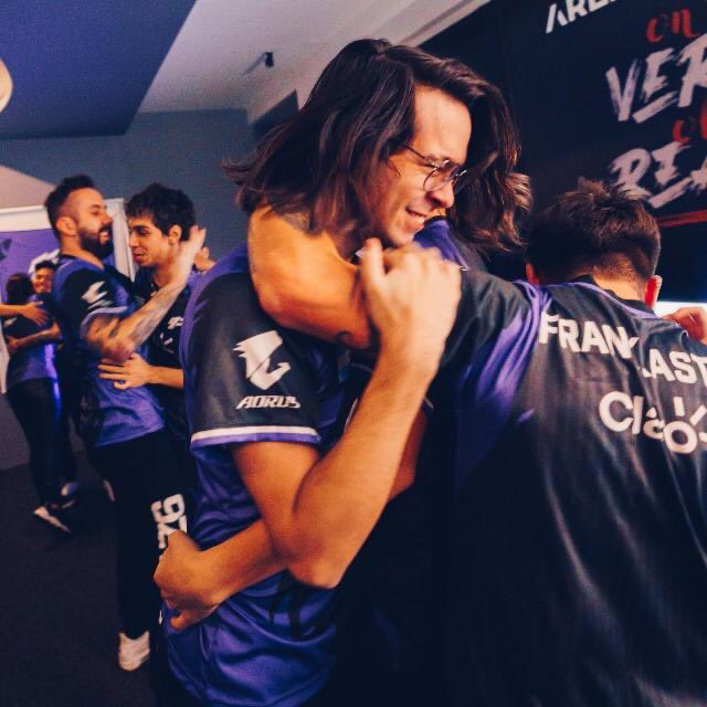 Under Series CSGO tweet media