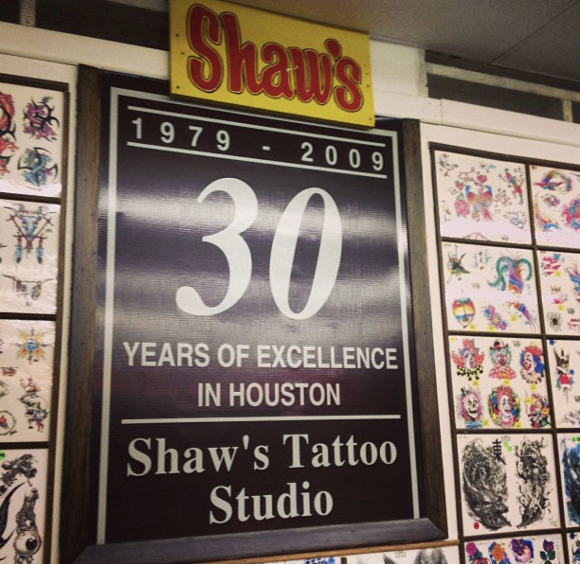 I'm out having dinner with a group of friends for my birthday on 1-11-13. It's rainy and cold out. A blah kind of evening. I decided I wanted to get a tattoo. So off we went to Shaw's. Once we got there, it dawned on me what to get. 111 is obvious. Sempre means always in Italian.