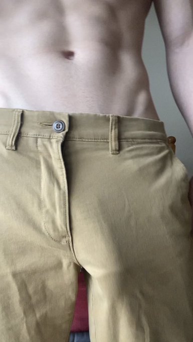 You should join my Frat 😈 https://t.co/MOCj34Vuvt