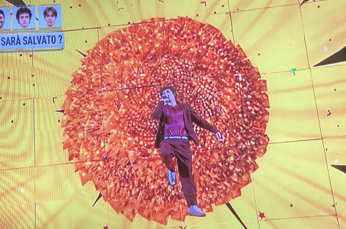 fedepaternoster's tweet photo. Sconvolta  #Amici20 https://t.co/pFW583bka4