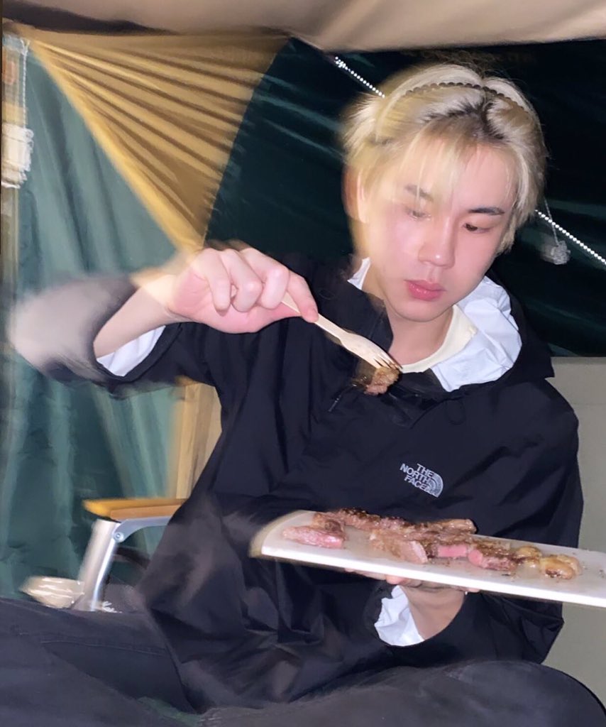 premwarutph's tweet photo. @prem_space ig update 
🥩 
#prem_space #PremWarut https://t.co/95ljyjI6Jq