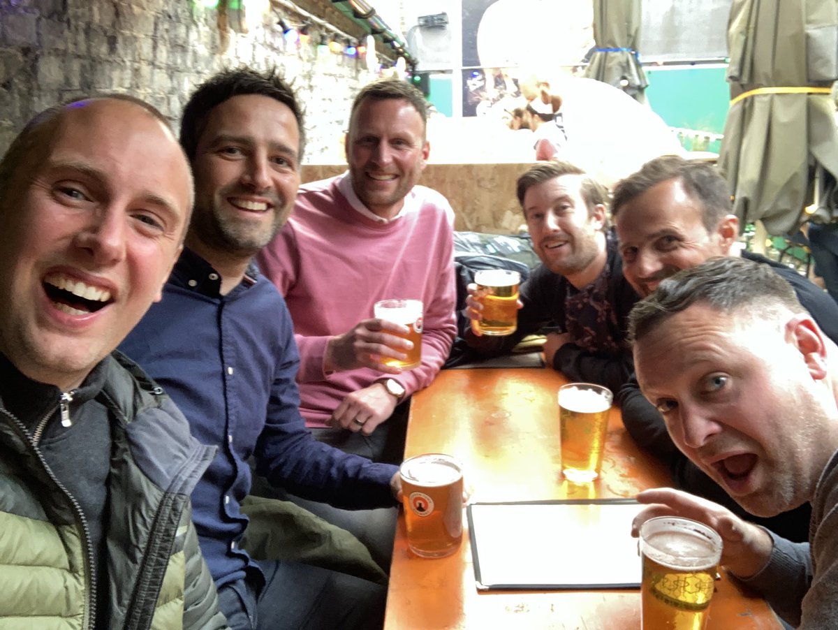 CottenhamHotsp1's tweet image. Team bonding #kevinphillips