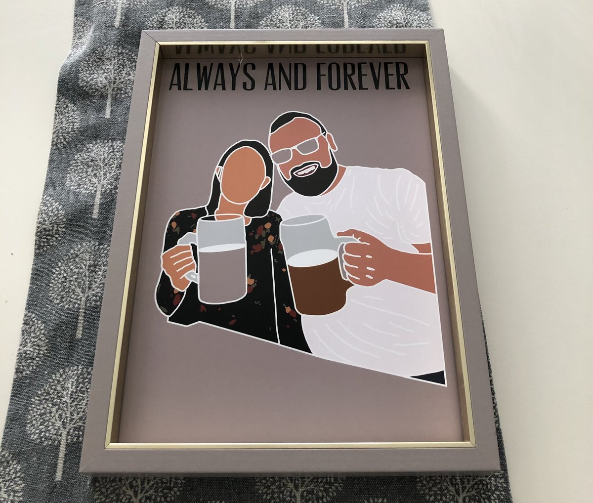 ianjones115's tweet photo. Got home to this wonderful gift from my mate @parkesyR  made by his talented daughter @Jess_ParkesXx  we love it !!!! Thank you xxx https://t.co/9ceWiEdpaT