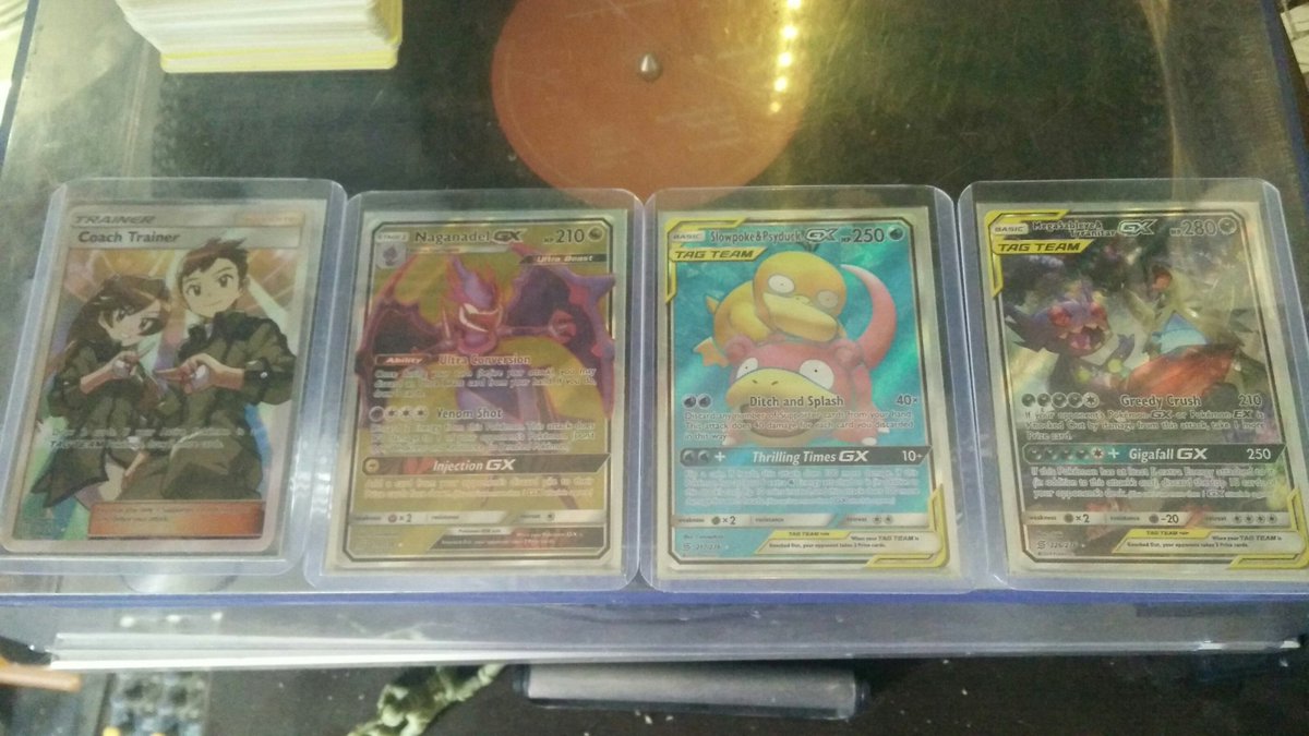 CardsCollect's tweet photo. Some of the nassty pulls we got last night! :) stream was awesome thanks to all who kept us company! https://t.co/bp1aHiHMqP