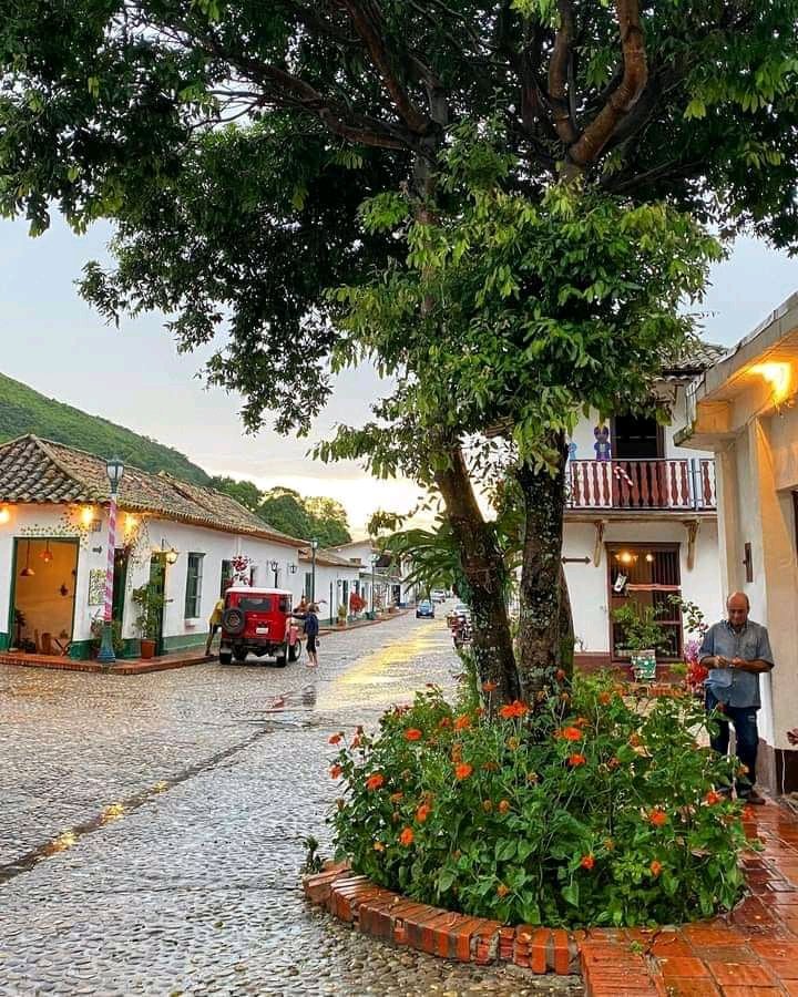 AramburuMorelia's tweet photo. EL MÁGICO Y BELLO PUEBLO DE SAN PEDRO DEL RÍO, ESTADO TÁCHIRA 🇻🇪 https://t.co/sPvIFjW5ax