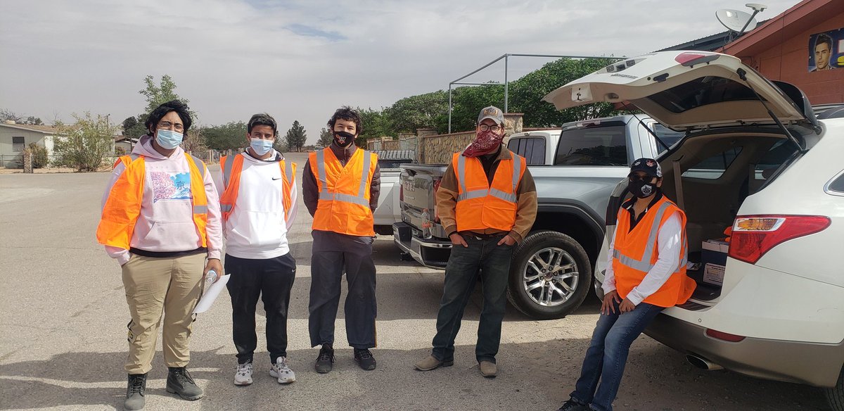 SBA_PHHS's tweet photo. Another successful highway cleanup this early morning. Our students started their day by helping keep Texas clean, great job everyone. #2021TrashOff #keepItCleanTX #TeamSISD #SBA_PHHS https://t.co/UeXQROVQXK