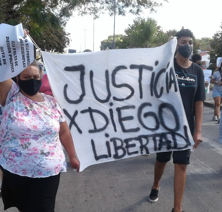 Renataghilotti's tweet image. #Ahora Rosario sigue marchando

#LiberenADiego