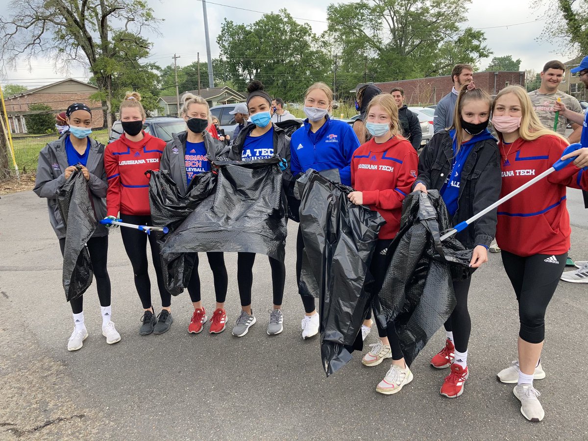 So grateful for the opportunity to serve our community as part of the Big Event ❤️💙