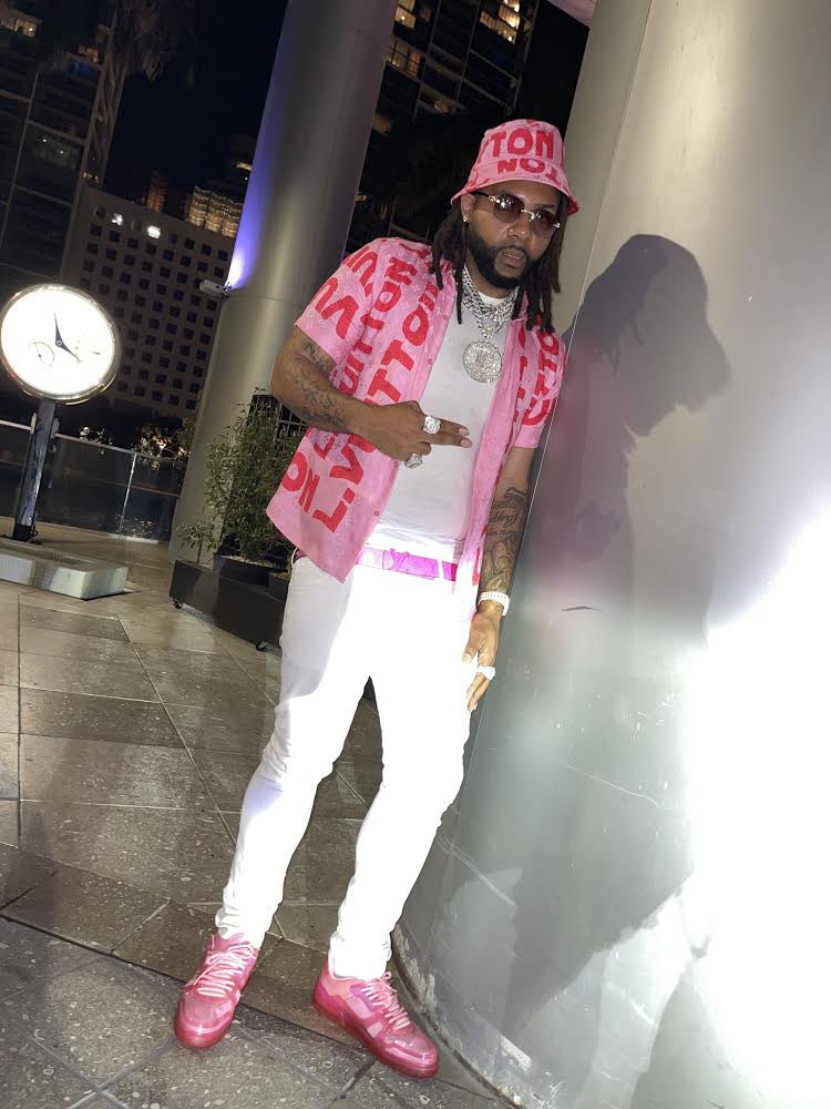 MoneyMan's tweet photo. Thinking bout money so much i was sleepless https://t.co/VE7VTjvs7w