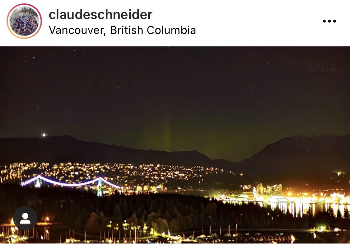 Aurora over the North Shore last night. Video by Claude Schneider on IG: instagram.com/p/CNxkw-dnAxR/… 
#NorthernLights #Vancouver