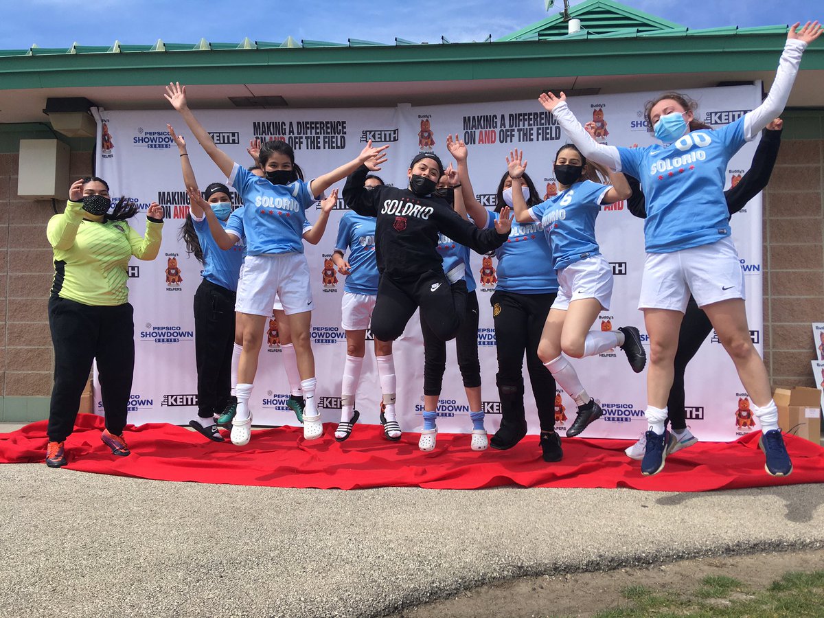 SolorioSoccer's tweet photo. Great 1st game of the @PepsiCoShowdown with a 2-1 win vs Zion. Both goals from Gio and assists from Esme D and Emily S. Golden boots for protecting our house - Itzel L in goal and Itzel R at D. @SolorioSports #SolorioFam https://t.co/bfb4uKWvCk