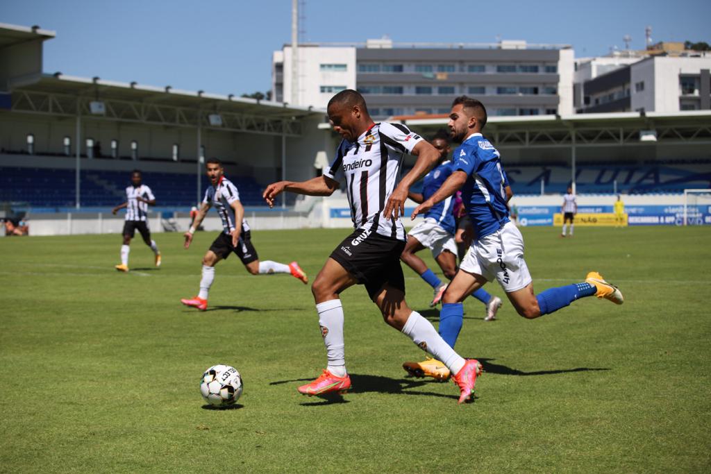 ⚽ ℝ𝔼𝕊𝕌𝕃𝕋𝔸𝔻𝕆 𝔽𝕀ℕ𝔸𝕃 ⚽
CD Feirense 1️⃣ x 0️⃣ 𝐕𝐀𝐑𝐙𝐈𝐌 𝐒𝐂 
#varzimsc #VAMOSLOBOSDOMAR #aALMAquenosUNE #epoca20202021 #LigaPortugalSabseg