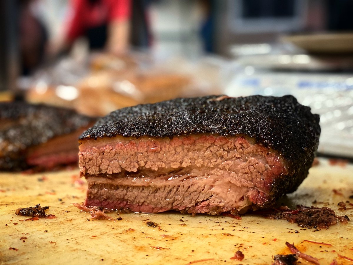 foxbrosbarbq's tweet photo. Slicing that @certifiedangusbeef Prime Brisket on the cutting board right now. Come on and see us. #RestaurantChallenge https://t.co/qwTO6m94uo