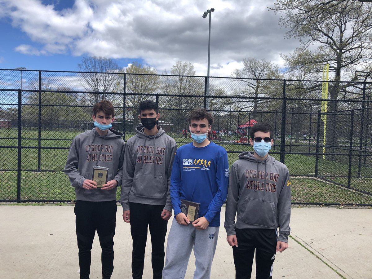 4 boys make All County.