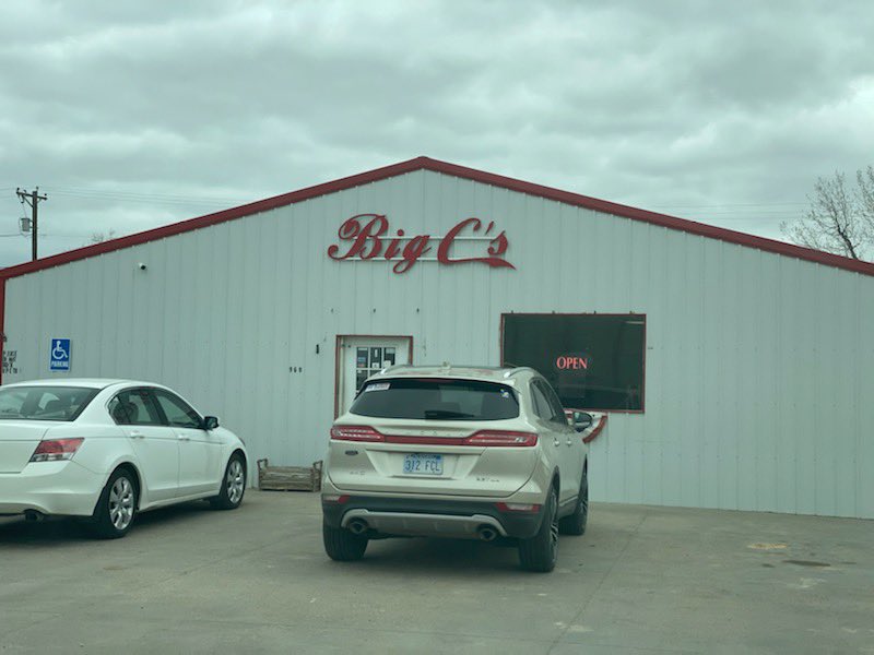 RogerMarshallMD's tweet image. No caption needed.
Good to be back in Kansas.