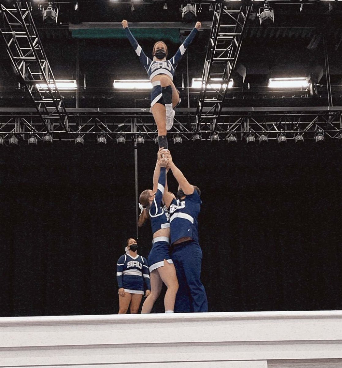 Sailor Cheer tweet media